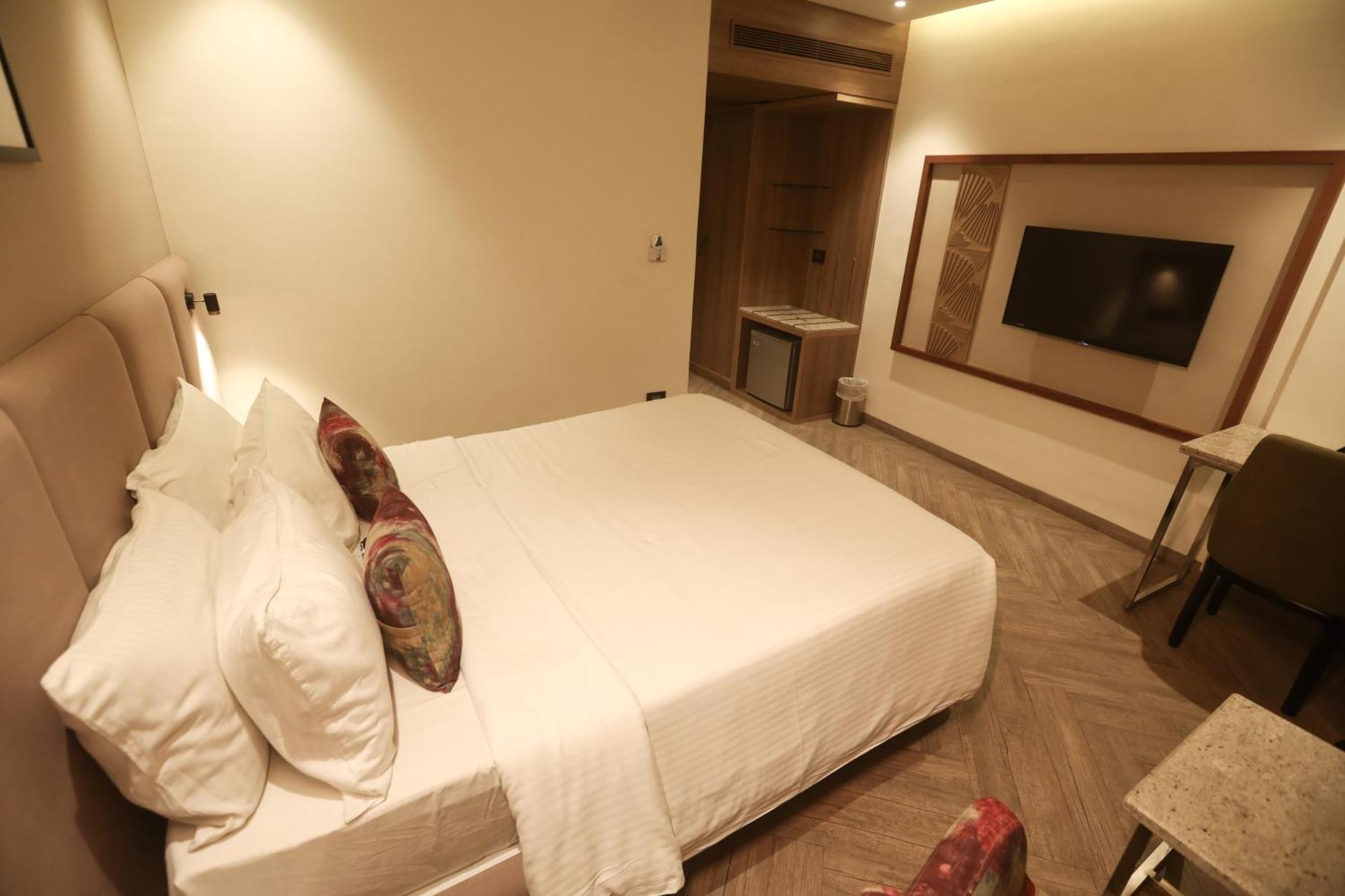 Mango Hill Central Chennai Exterior foto