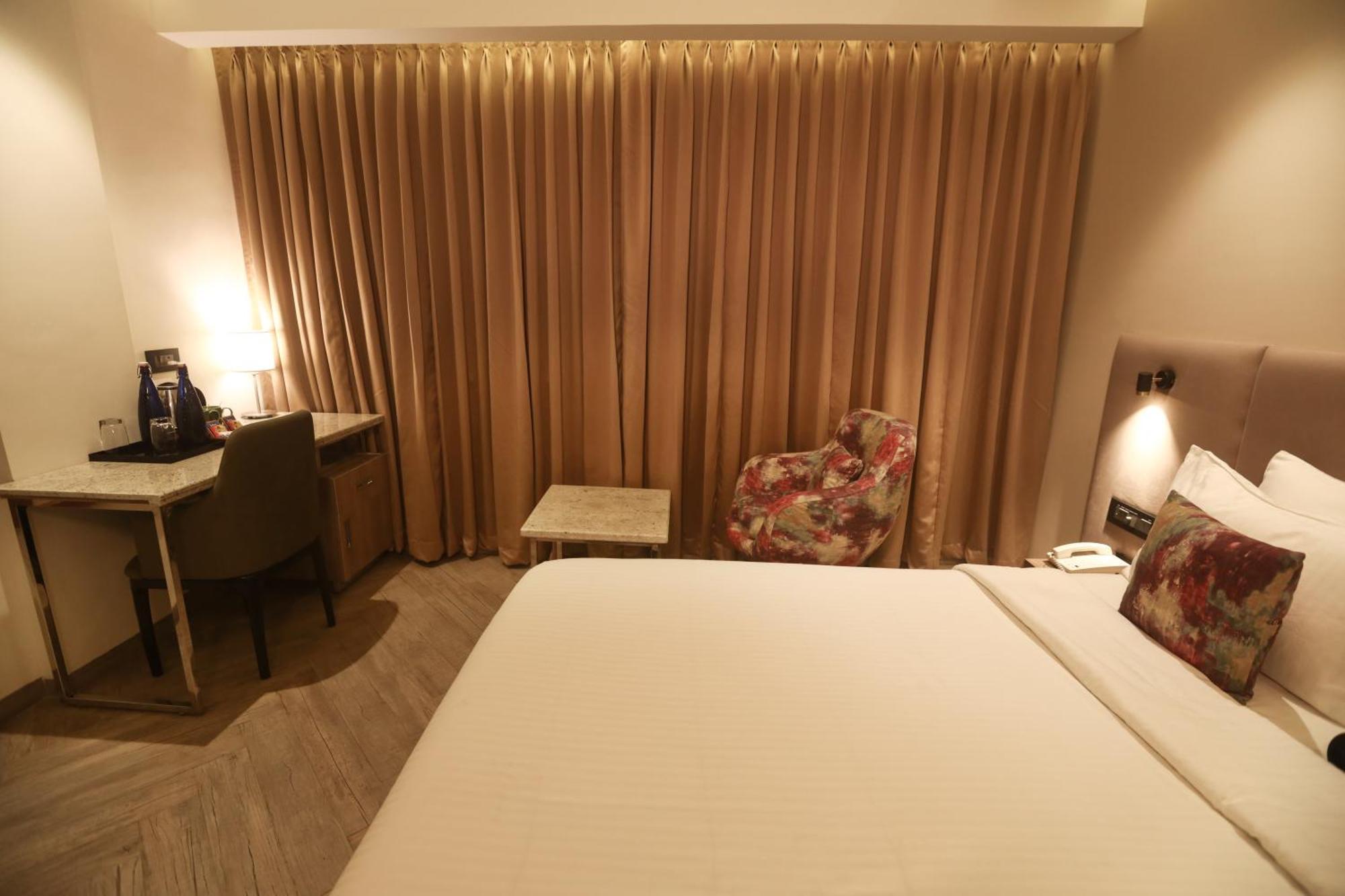 Mango Hill Central Chennai Exterior foto